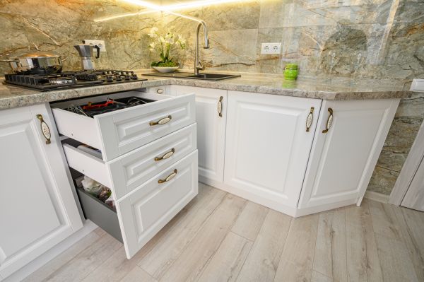 Kitchen Cabinets Refacing in Albany